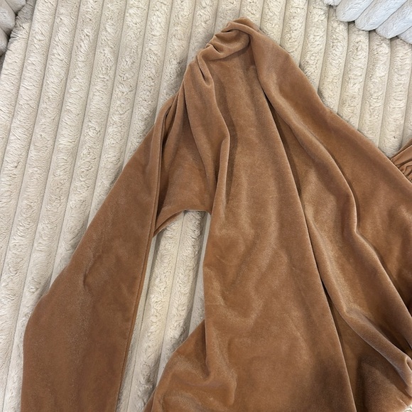 EXPRESS TOP - Picture 3 of 6